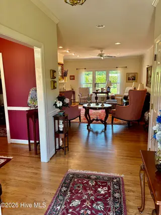 701 Discovery Bay, New Bern, NC 28562 — 3-bedroom home in Haywood Creek Landing, New Bern, NC, photo 6 of 26: Open floor plan