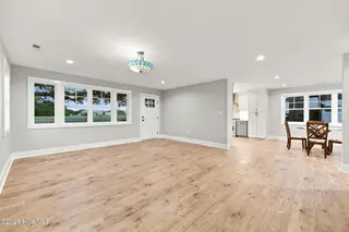2609 Arendell Street, Morehead City, NC 28557 – photo 19: living room