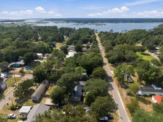 621 Harbor Drive SE, Bolivia, NC 28422 — 3-bedroom manufactured home in Sunset Harbor, Bolivia, NC, photo 7 of 44