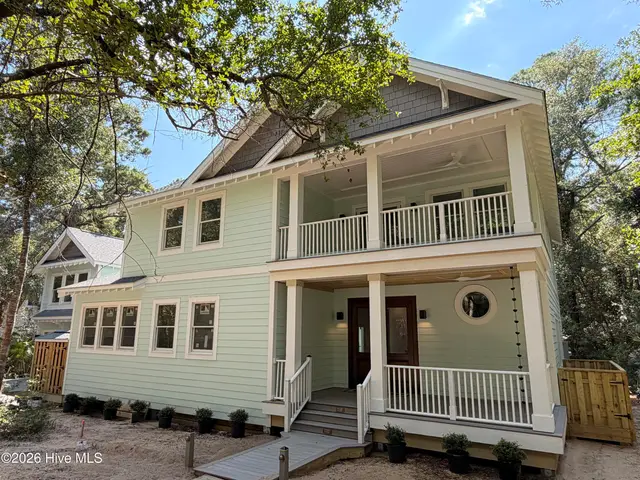 1 Red Bay Court, Bald Head Island, NC 28461
