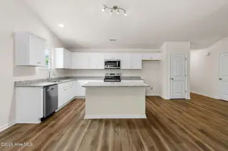2573 Provence Drive SE, Bolivia, NC 28422 — 3-bedroom home in Mill Creek Cove, Bolivia, NC, photo 10 of 32