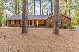 4 Fairway Lane, Whispering Pines, NC 28327 – photo 2: 20211124221637817768000000-o