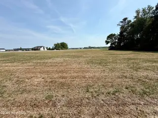 840 Newport Loop Road, Newport, NC 28570 – photo 5: IMG_9122
