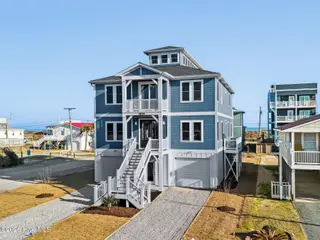 1826 N New River Drive, Surf City, NC 28445 – photo 2
