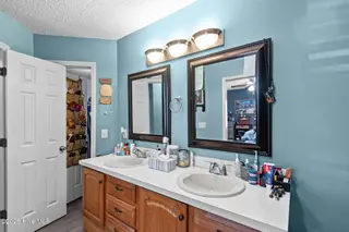113 W Victoria Court C, Greenville, NC 27834 – photo 18: 17-web-or-mls-_DSC3312