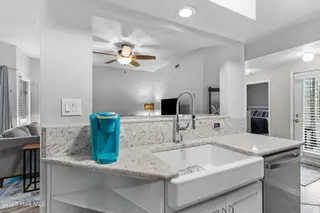 151 Longstreet Drive Apt 104, Wilmington, NC 28412 – photo 12: 14_kitchen