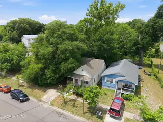 618 S 11th Street, Wilmington, NC 28401 – photo 2: 10-web-or-mls-DJI_20260513121046_0078_D