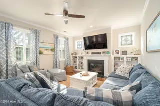 161 Gray Duck Drive, Beaufort, NC 28516 – photo 18: Great room