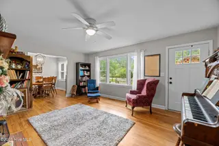 219 Bryan Street, Havelock, NC 28532 – photo 4: 24-web-or-mls-DSC_7899