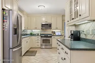 2114 Chelsea Drive NW, Wilson, NC 27896 – photo 12: Kitchen 4