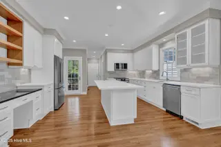 844 Arboretum Drive, Wilmington, NC 28405 – photo 11: 009_6q7a3177_454