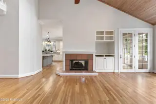 8341 Vintage Club Circle, Wilmington, NC 28411 – photo 6: livingkitchen