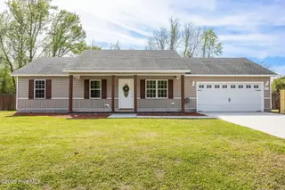 100 Woodbury Farm Drive, Jacksonville, NC 28540 – photo 1: 1-web-or-mls-100 Woodbury Farms Dr 92