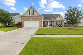 113 Moonstone Court, Jacksonville, NC 28546 – photo 1: 425A1561