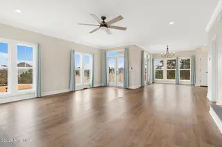 919 Calamanda Court, Morehead City, NC 28557 – photo 17: Living room