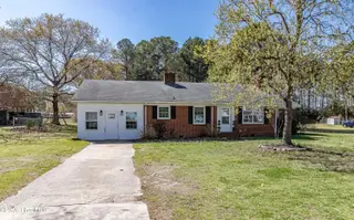 620 S Caswell Street, La Grange, NC 28551 – photo 1: Street View