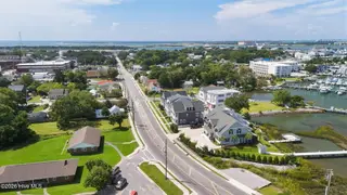 511 Turner Street, Beaufort, NC 28516 – photo 11: 11-web-or-mls-DJI_20260911122331_0998_D