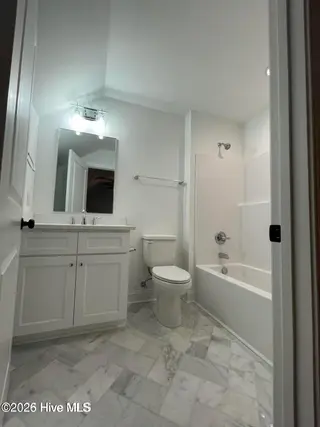 50 St Andrews Drive, Pinehurst, NC 28374 – photo 21: 50 hall bath