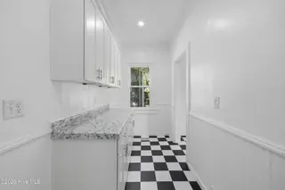 612 W Main Street, Elizabeth City, NC 27909 – photo 14: 612 W Main Butler's Pantry