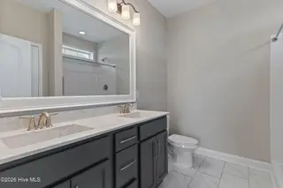 6413 Pinnacle Point, Winnabow, NC 28479 – photo 16: primary bath 1