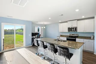697 Poppleton Drive, Hampstead, NC 28443 – photo 14: 12_697_poppleton_dr_012