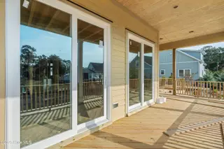 415 Raven Glen Drive, Southport, NC 28461 – photo 7: 415 Raven Glen Drive, Southport, N.C.