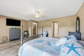 806 Lord Granville Drive, Morehead City, NC 28557 – photo 16: Primary suite first level