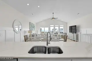 711 N Topsail Drive, Surf City, NC 28445 — 3-bedroom townhome in Dune Ridge, Surf City, NC, photo 22 of 65