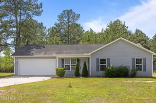 176 Ashbury Park Lane, Richlands, NC 28574 – photo 1