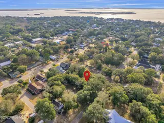 610 N Caswell Avenue, Southport, NC 28461 – photo 21: 610 n caswell ave 00011