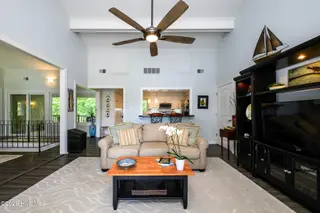 302 Plantation Drive, New Bern, NC 28562 – photo 22: Family Room