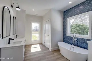 208 Crown Drive, Washington, NC 27889 – photo 18: IMG_1225