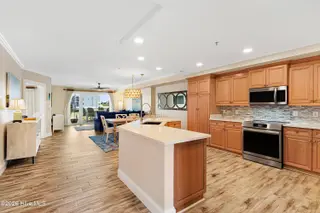 212 Old Causeway Road 107 & B13 Slip, Beaufort, NC 28516 — 3-bedroom condo in Morgan Creek Landing, Beaufort, NC, photo 12 of 49: Kitchen/Living