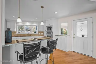 54 Pine Ridge Drive, Whispering Pines, NC 28327 – photo 11: Eatin area
