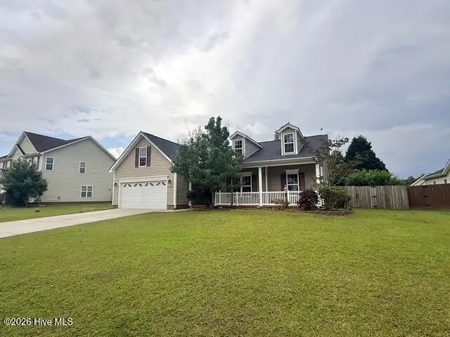 106 Blackheath Drive, New Bern, NC 28560 – photo 1 of 34: Front angle of property