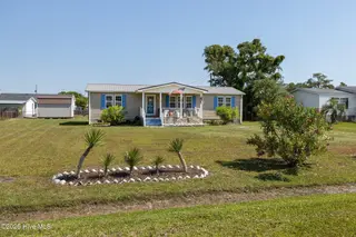139 Diamond City Drive, Harkers Island, NC 28531 – photo 3: 36-web-or-mls-1S3A9995