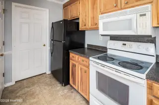 2345 Vineyard Drive E-10, Winterville, NC 28590 – photo 20: 20260324 MLS S_Nilsen 2345 Vineyard Dr U