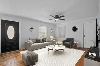 218 Central Boulevard, Wilmington, NC 28401 – photo 3: 67-web-or-mls-DSC05589 (2)