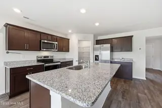 4011 Atlantic Avenue, New Bern, NC 28560 – photo 15: 15-web-or-mls-0C0A3332