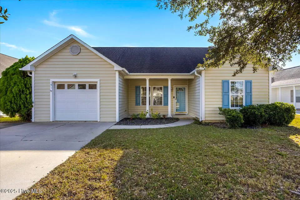 151 Kellerton Court, Winnabow, NC 28479 – photo 1 of 32: 16-01-IMG_3115