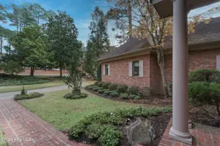 535 Donald Ross Drive, Pinehurst, NC 28374 – photo 3: IMG_2778_Luminar4-edit