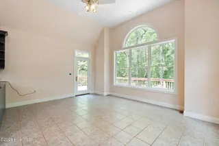 86 Plantation Passage Drive SE, Bolivia, NC 28422 — 4-bedroom home in Winding River Plantation, Bolivia, NC, photo 20 of 77: Breakfast