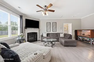 1520 Penncross Drive, Greenville, NC 27834 – photo 2: 26-web-or-mls-BLS_0047