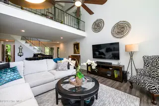 302 Plantation Drive, New Bern, NC 28562 – photo 15: Formal Living Room