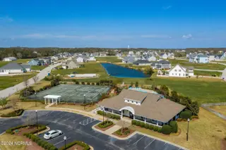 1304 Fathom Way, Morehead City, NC 28557 – photo 12: 26-web-or-mls-Mariners Pointe Amenities