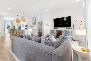 200 Olde Towne Yacht Club Drive 39 Inlet Cove, Morehead City, NC 28557 – photo 12: Open Living Room