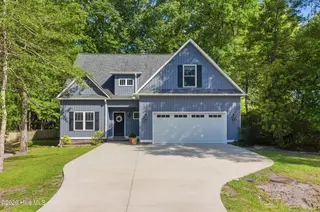 3814 Canterbury Road, Trent Woods, NC 28562 – photo 1: 3814 Canterbury Road
