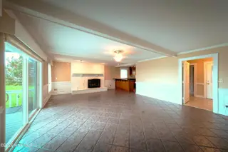 1008 Bateman Drive, Elizabeth City, NC 27909 – photo 23: Family Room