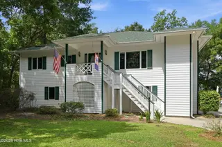 308 Silver Creek Landing Road, Swansboro, NC 28584 – photo 6: 308 Silver Creek Landing Rd