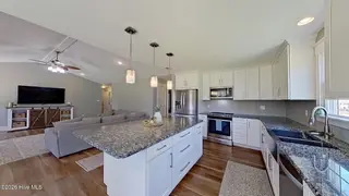 1129 Coral Reef Drive, New Bern, NC 28560 – photo 24: 39-web-or-mls-1129-Coral-Reef-Dr-New-Ber